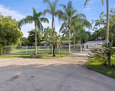 16900 Sw 62nd Street - Photo Thumbnail 38