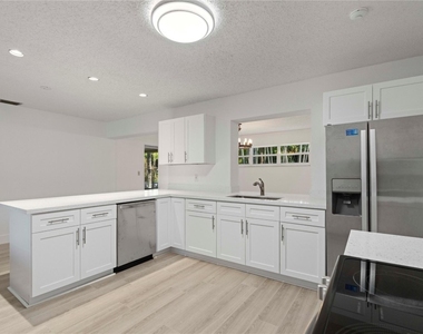 16900 Sw 62nd Street - Photo Thumbnail 17