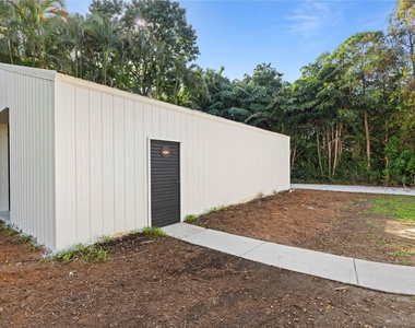 16900 Sw 62nd Street - Photo Thumbnail 8