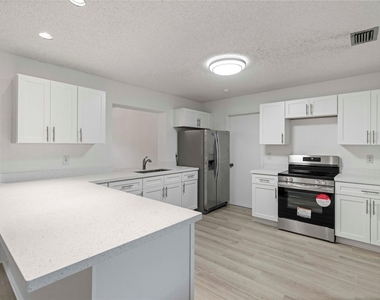 16900 Sw 62nd Street - Photo Thumbnail 19