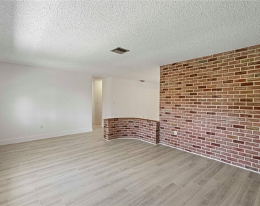 16900 Sw 62nd Street - Photo Thumbnail 14