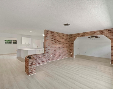 16900 Sw 62nd Street - Photo Thumbnail 12
