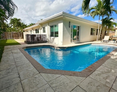 1820 Bel Air Avenue - Photo Thumbnail 3