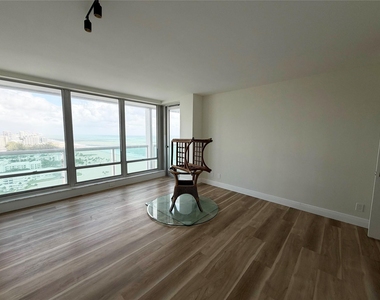 2100 S Ocean Ln - Photo Thumbnail 17
