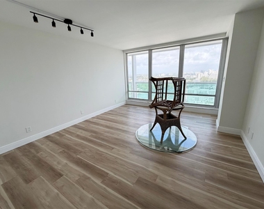 2100 S Ocean Ln - Photo Thumbnail 18