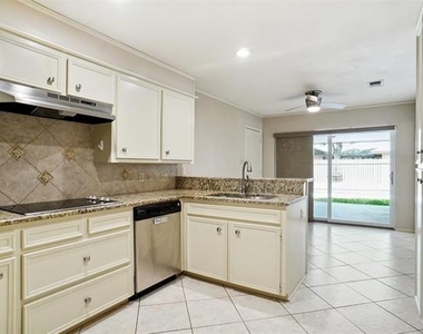 4857 Ledgestone Court - Photo Thumbnail 5