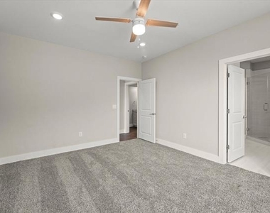 3600 Aaron Place - Photo Thumbnail 14