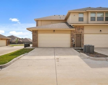 3600 Aaron Place - Photo Thumbnail 24