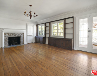 13161 Addison Street - Photo Thumbnail 13