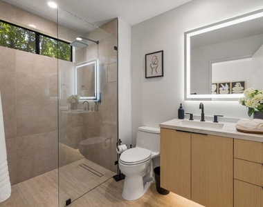 54109 Oak Hill - Photo Thumbnail 15