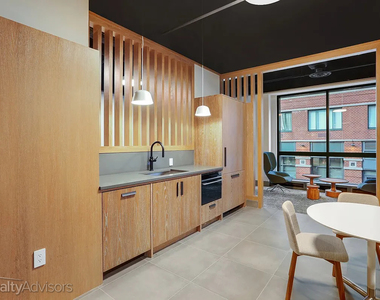 75 West End Avenue - Photo Thumbnail 13