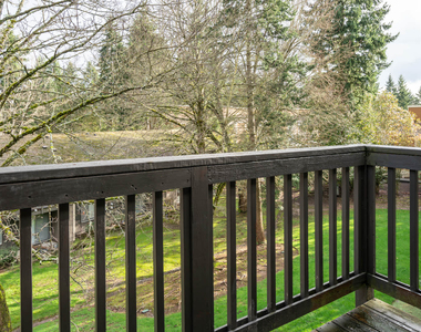 14629 N.e. 37th Pl. - Photo Thumbnail 8