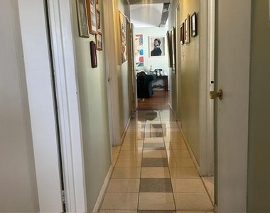873 Custer St - Photo Thumbnail 4