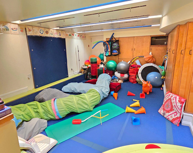 213 W 70th Street - Photo Thumbnail 10