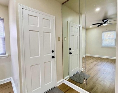 6644 Hollis Street - Photo Thumbnail 4