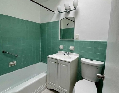 1303 E Johnson Street - Photo Thumbnail 3