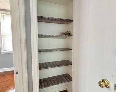 1303 E Johnson Street - Photo Thumbnail 5