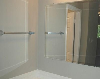 3206 King St - Photo Thumbnail 5