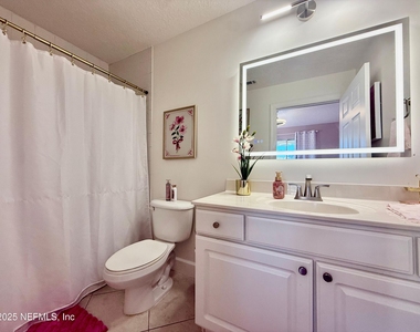 315 Ocean Grande Drive - Photo Thumbnail 17