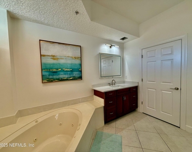 315 Ocean Grande Drive - Photo Thumbnail 23