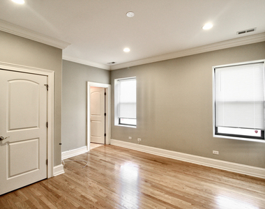 5528 S Indiana Avenue - Photo Thumbnail 5