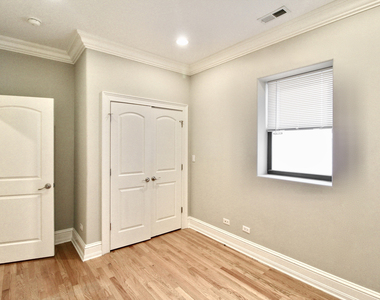 5528 S Indiana Avenue - Photo Thumbnail 8