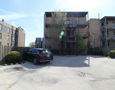 5528 S Indiana Avenue - Photo Thumbnail 15