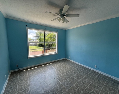 1414 East Avenue - Photo Thumbnail 12