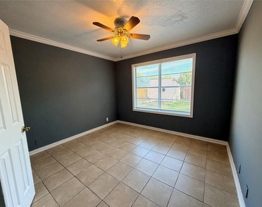 1414 East Avenue - Photo Thumbnail 10