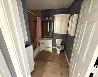 1414 East Avenue - Photo Thumbnail 13