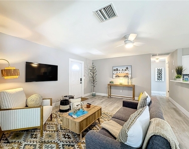 9 Knights Bridge Road - Photo Thumbnail 9