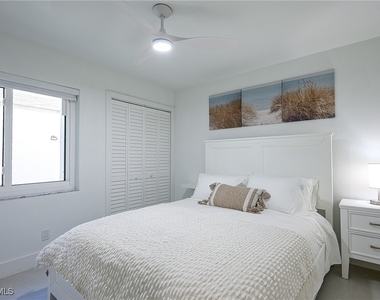 592 Beachwalk Circle - Photo Thumbnail 27