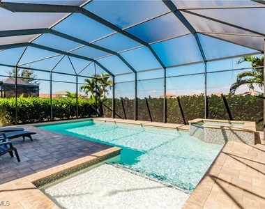 5265 Messina Street - Photo Thumbnail 14