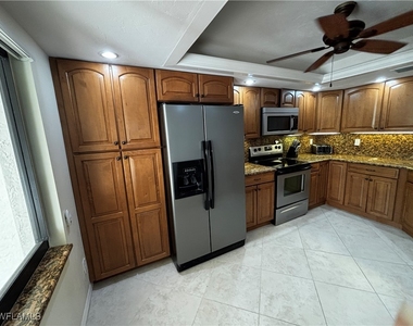 649 Beachwalk Circle - Photo Thumbnail 27