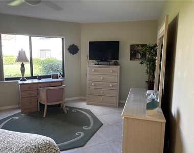 649 Beachwalk Circle - Photo Thumbnail 20