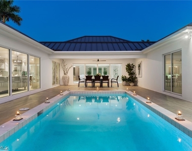 3737 Crayton Road - Photo Thumbnail 32