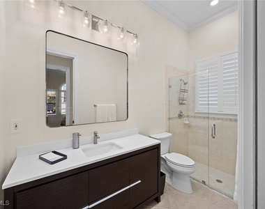 8446 Mallards Way - Photo Thumbnail 23