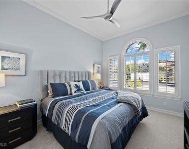 8446 Mallards Way - Photo Thumbnail 22