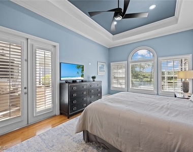 8446 Mallards Way - Photo Thumbnail 17