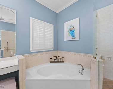 8446 Mallards Way - Photo Thumbnail 19