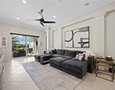8446 Mallards Way - Photo Thumbnail 6