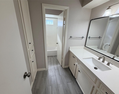 1607 Chestnut Ridge Road - Photo Thumbnail 17