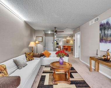 2601 Bellefontaine Street - Photo Thumbnail 5
