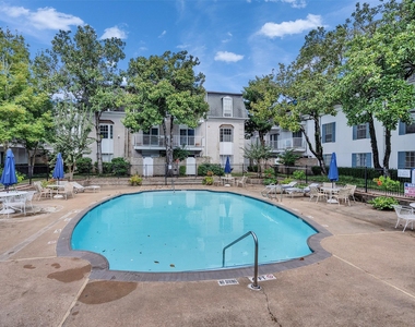 2601 Bellefontaine Street - Photo Thumbnail 19