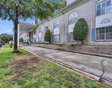 2601 Bellefontaine Street - Photo Thumbnail 21