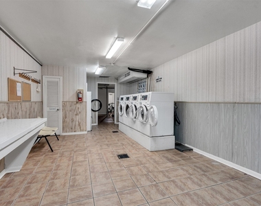 2601 Bellefontaine Street - Photo Thumbnail 17