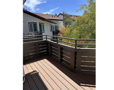 5200 Case Ave - Photo Thumbnail 3