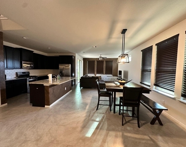 3322 Harvest Meadow Lane - Photo Thumbnail 4