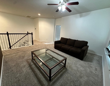 3322 Harvest Meadow Lane - Photo Thumbnail 17
