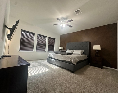 3322 Harvest Meadow Lane - Photo Thumbnail 20